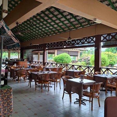 Rompin Beach Resorts Kuala Rompin Exterior foto
