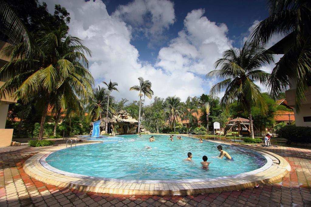 Rompin Beach Resorts Kuala Rompin Exterior foto
