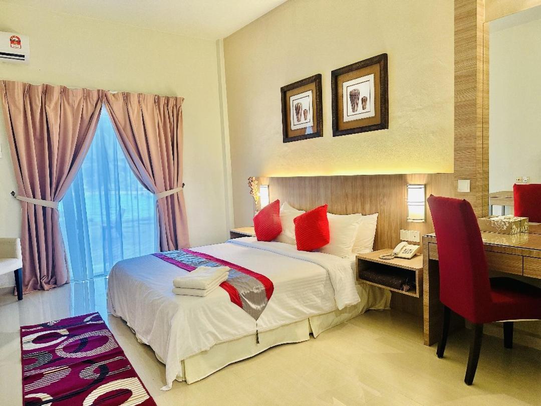 Rompin Beach Resorts Kuala Rompin Exterior foto
