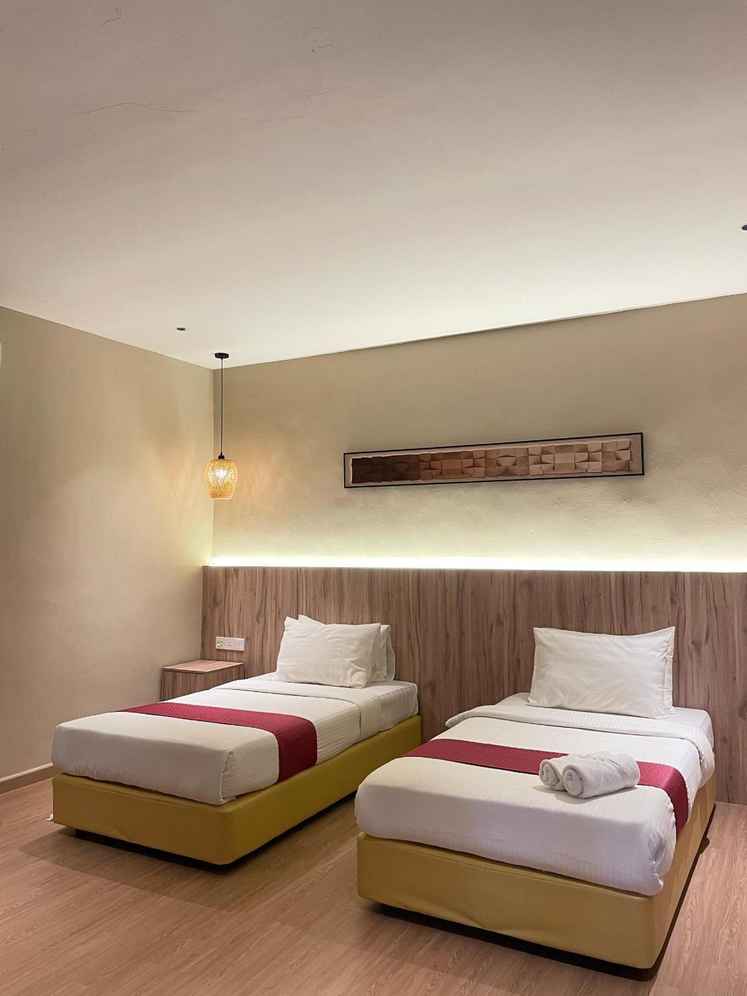 Rompin Beach Resorts Kuala Rompin Exterior foto
