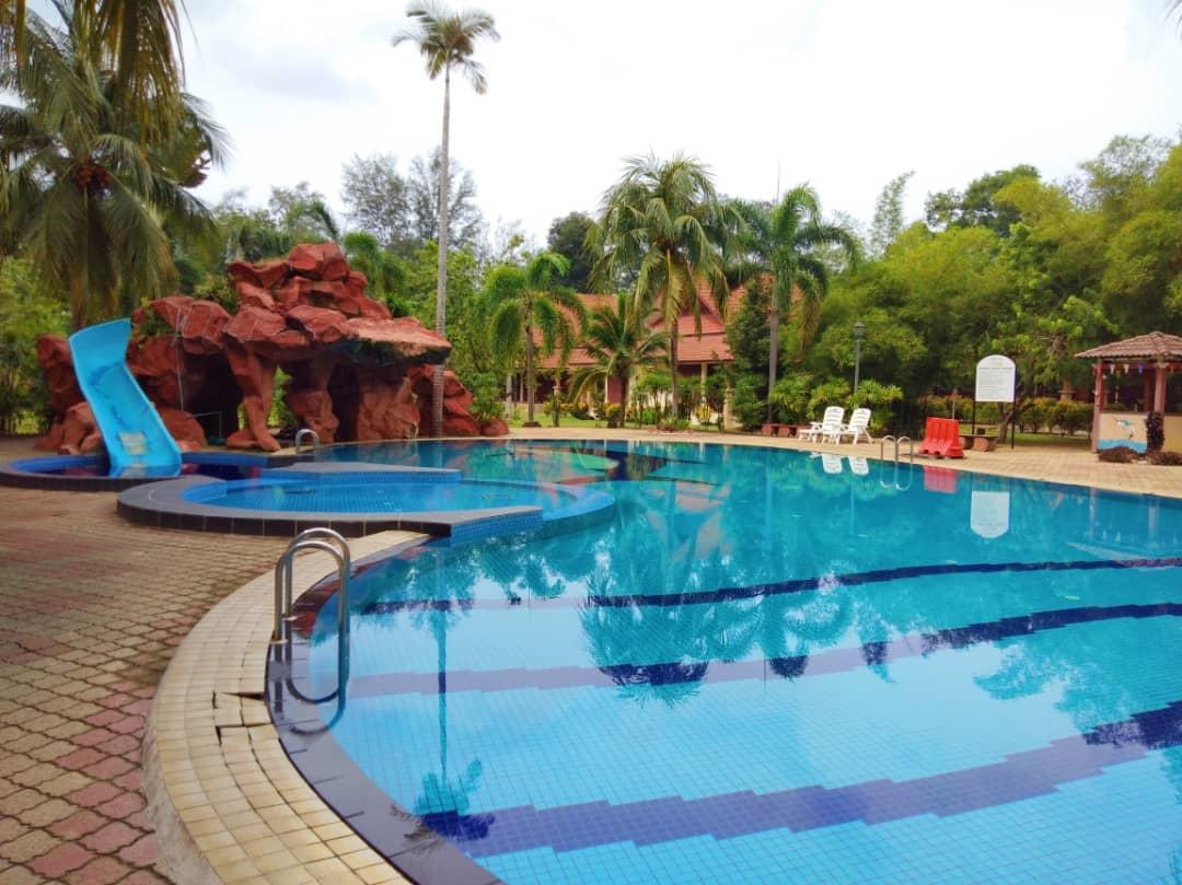 Rompin Beach Resorts Kuala Rompin Exterior foto