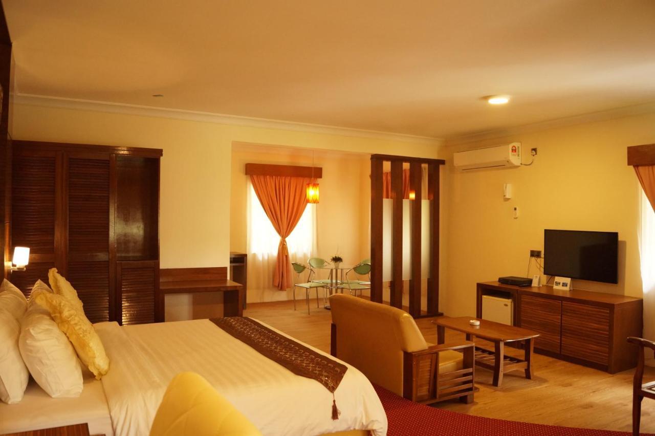 Rompin Beach Resorts Kuala Rompin Exterior foto
